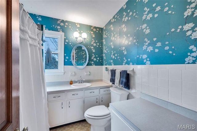 137 State Highway H, Hermann, MO 65041