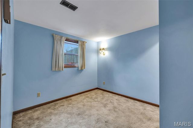 137 State Highway H, Hermann, MO 65041