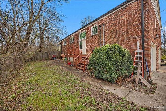 137 State Highway H, Hermann, MO 65041