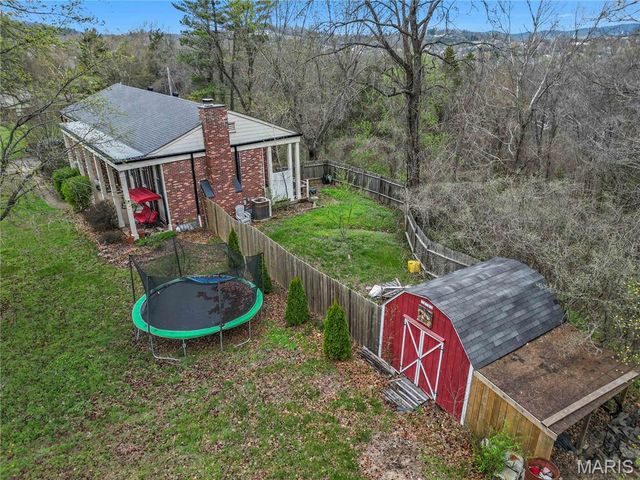 137 State Highway H, Hermann, MO 65041