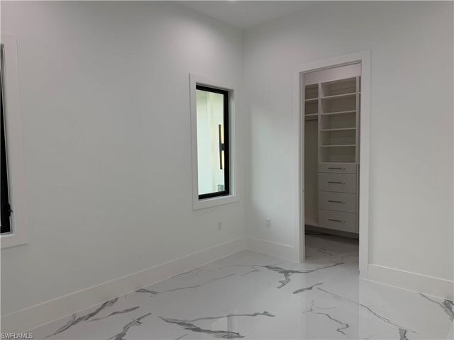 3430 1st AVE NW, Naples, FL 34120