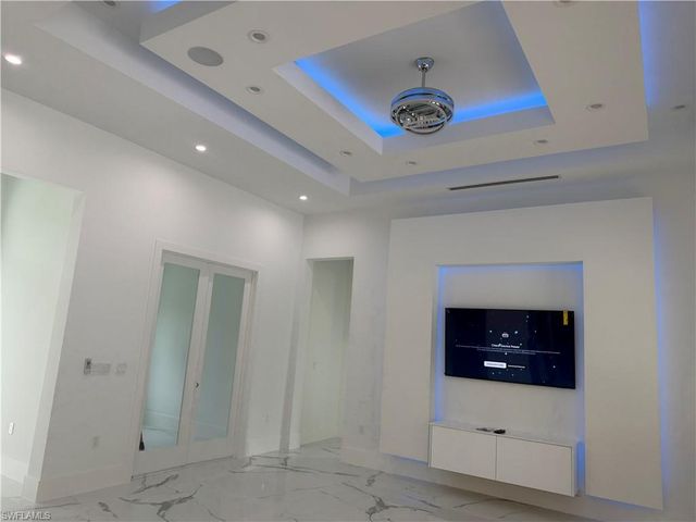 3430 1st AVE NW, Naples, FL 34120