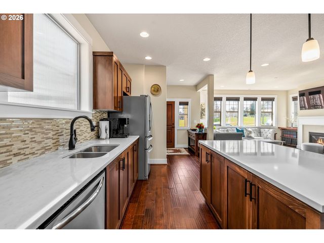 10829 Sw CARINTHIA Cir, Wilsonville, OR 97070