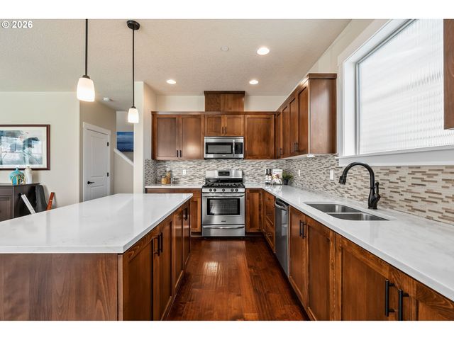 10829 Sw CARINTHIA Cir, Wilsonville, OR 97070