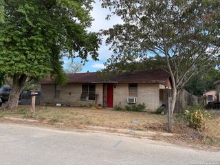 132 Wheeler, Stockdale, TX 78160