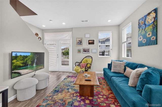 1067 Oak Circle, Denver, CO 80215