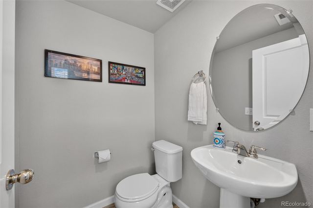 1067 Oak Circle, Denver, CO 80215