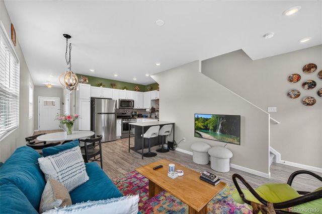 1067 Oak Circle, Denver, CO 80215