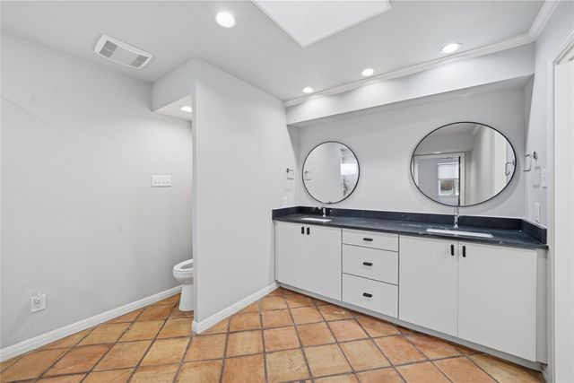 2145 Fountain Square Drive, Fort Worth, TX 76107