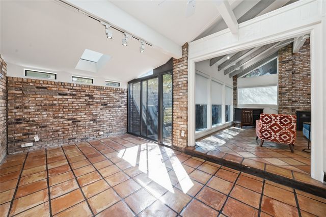 2145 Fountain Square Drive, Fort Worth, TX 76107