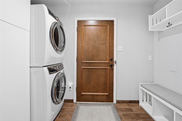 2145 Fountain Square Drive, Fort Worth, TX 76107