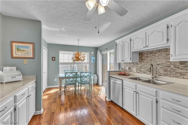 30331 Sugar Sand Lane, North Olmsted, OH 44070