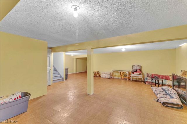 30331 Sugar Sand Lane, North Olmsted, OH 44070