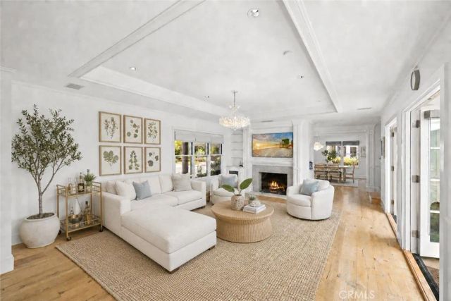 761 Via Lido Nord, Newport Beach, CA 92663