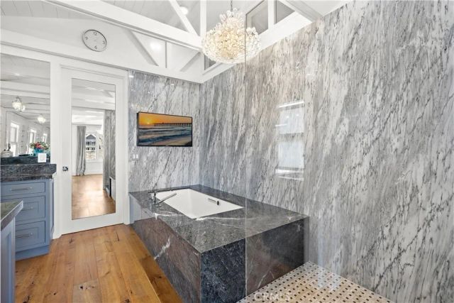 761 Via Lido Nord, Newport Beach, CA 92663