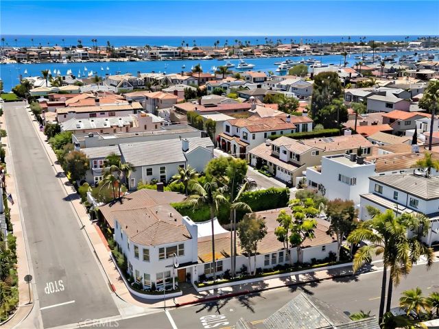 761 Via Lido Nord, Newport Beach, CA 92663