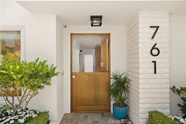 761 Via Lido Nord, Newport Beach, CA 92663
