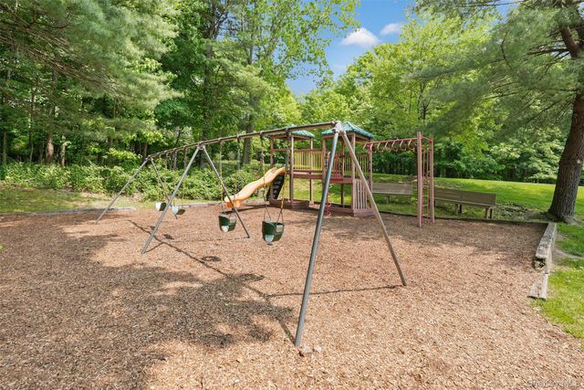 106 Krystal Drive, Somers, NY 10589