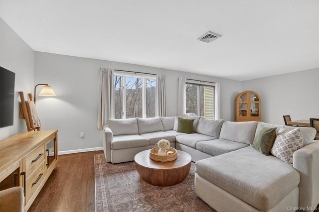 106 Krystal Drive, Somers, NY 10589