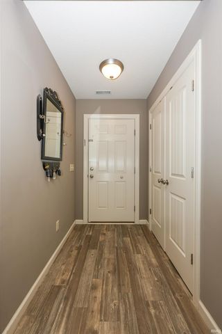 9376 Falcon Way, New Haven, IN 46774