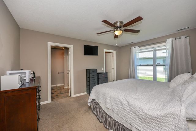 9376 Falcon Way, New Haven, IN 46774