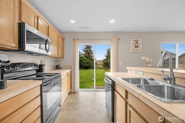 28615 72nd Drive NW, Stanwood, WA 98292