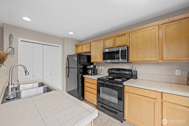 28615 72nd Drive NW, Stanwood, WA 98292