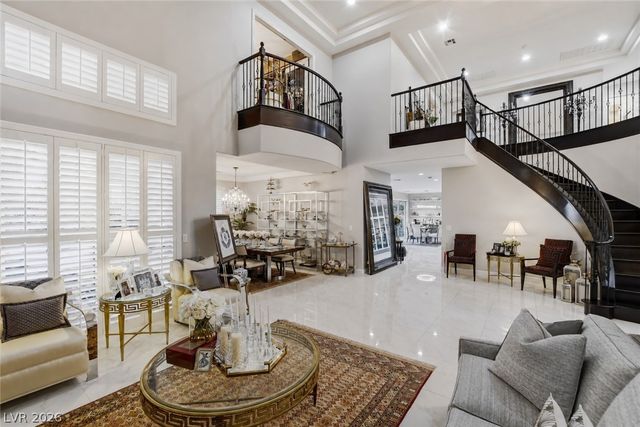 10721 Capesthorne Way, Las Vegas, NV 89135