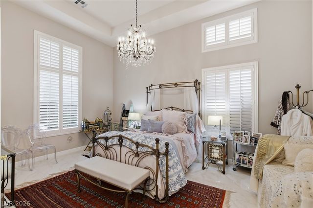 10721 Capesthorne Way, Las Vegas, NV 89135