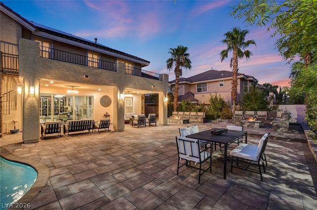 10721 Capesthorne Way, Las Vegas, NV 89135