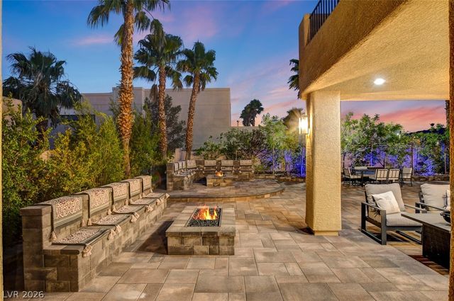 10721 Capesthorne Way, Las Vegas, NV 89135