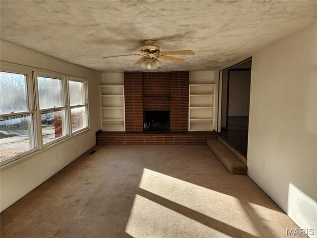 138 Mulberry Street, Greenville, MO 63944