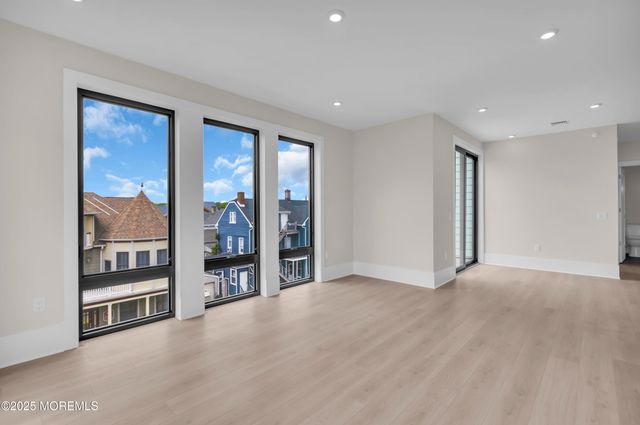 218 3rd Avenue, 305, Asbury Park, NJ 07712