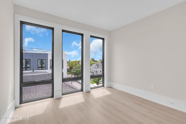 218 3rd Avenue, 305, Asbury Park, NJ 07712