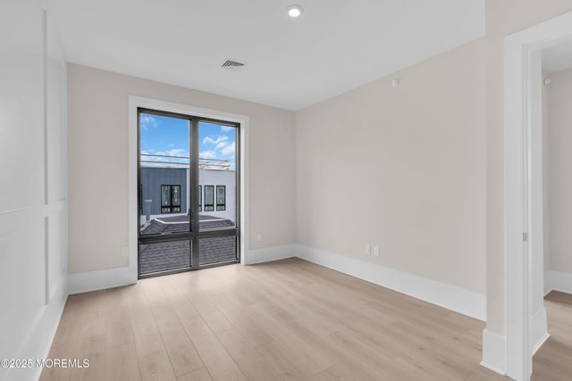 218 3rd Avenue, 305, Asbury Park, NJ 07712