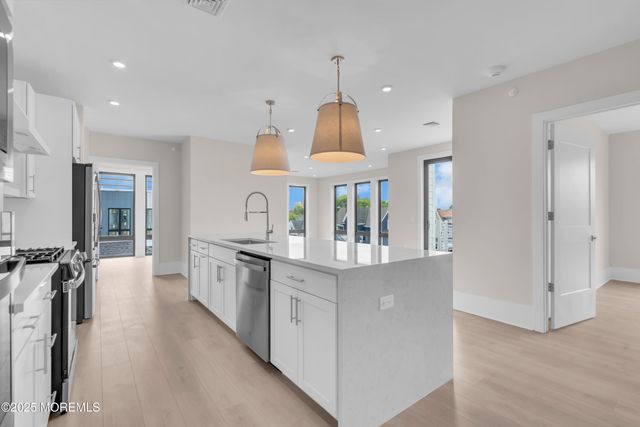 218 3rd Avenue, 305, Asbury Park, NJ 07712