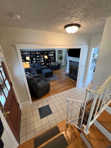 127 Central Ave., Everett, MA 02149