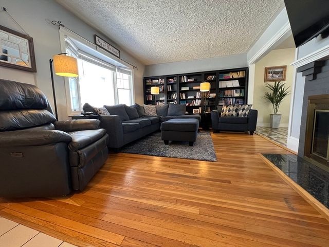 127 Central Ave., Everett, MA 02149