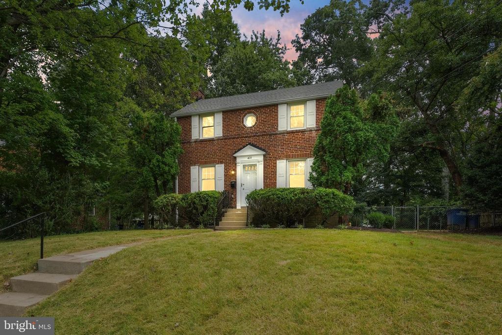420 SAINT LAWRENCE DR, Silver Spring, MD 20901