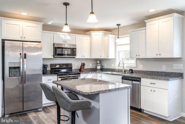 107 EIGHTH ST, Grottoes, VA 24441