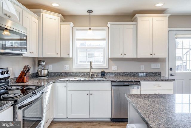 107 EIGHTH ST, Grottoes, VA 24441