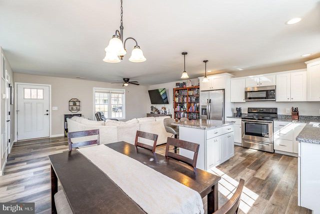 107 EIGHTH ST, Grottoes, VA 24441