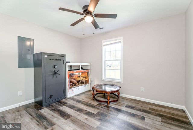 107 EIGHTH ST, Grottoes, VA 24441