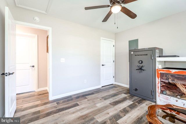 107 EIGHTH ST, Grottoes, VA 24441