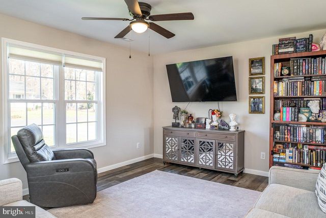 107 EIGHTH ST, Grottoes, VA 24441