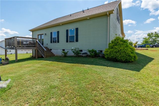 1907 Queen Drive, Walhalla, SC 29691