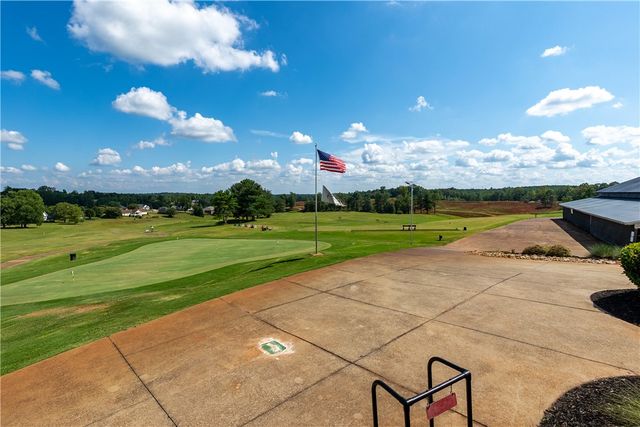 1907 Queen Drive, Walhalla, SC 29691
