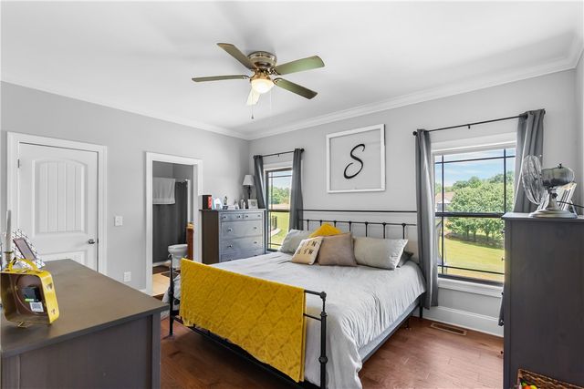 1907 Queen Drive, Walhalla, SC 29691