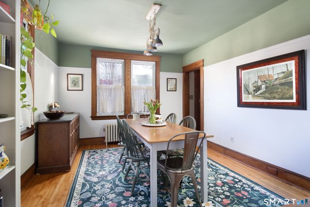 27 Roberts Avenue, Watertown, CT 06795