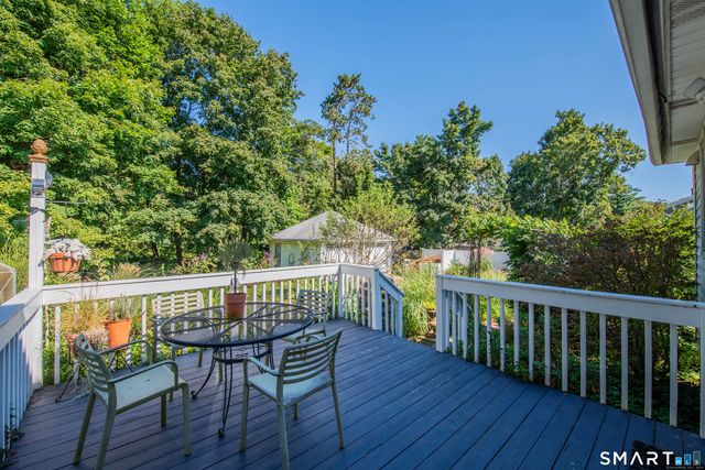 27 Roberts Avenue, Watertown, CT 06795